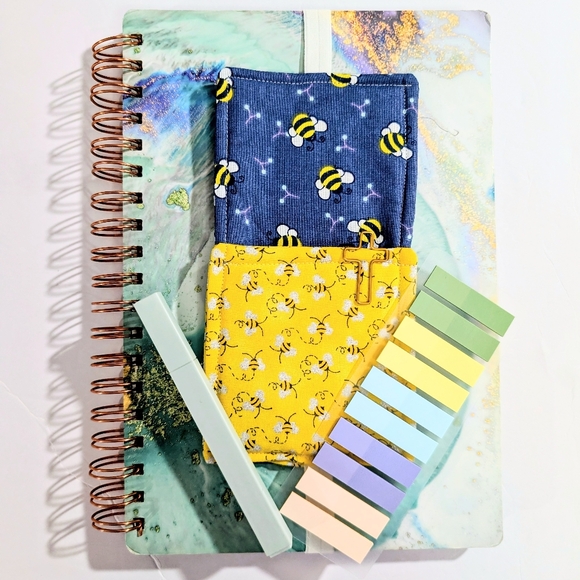 Annotation Bookmark, Annotation Kit, Bees - Picture 2 of 3